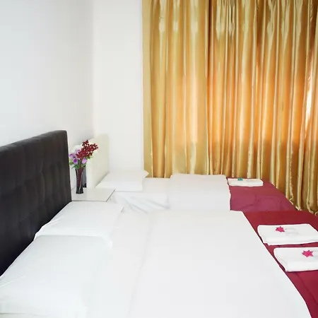 Eden Venice 3* מסטרה
